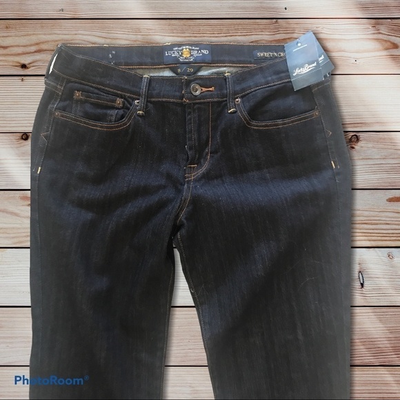 𝅺🆕 Lucky Brand Sweet’n Crop Jeans 8/29 - Picture 2 of 6